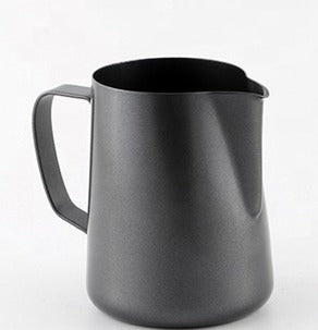 stainless steel black pitcher - 600ml